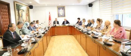 Lire la suite à propos de l’article Débloquer les situations difficiles concernant l&rsquo;exploitation des SMVDA inscrites dans la liste n 37 au centre d&rsquo;une séance de travail entre les ministères des domaines de l&rsquo;Etat et de l&rsquo;agriculture.