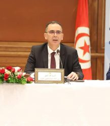 Lire la suite à propos de l’article La commission consultative nationale des opérations immobilières a approuvé 45 opérations immobilières au bénéfice d&rsquo;infrastructures publiques.