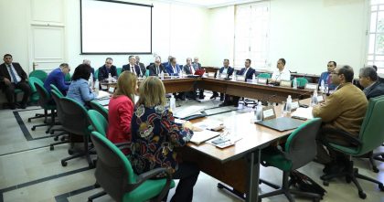 Lire la suite à propos de l’article La commission législative générale auditionne le ministre des domaines de l&rsquo;Etat et des affaires foncières.