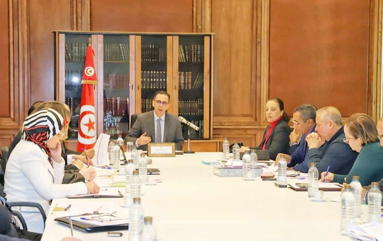 You are currently viewing 350 ha de terres domaniales sont nécessaires pour la réalisation et l&rsquo;aménagement des zones industrielles dans plusieurs régions.